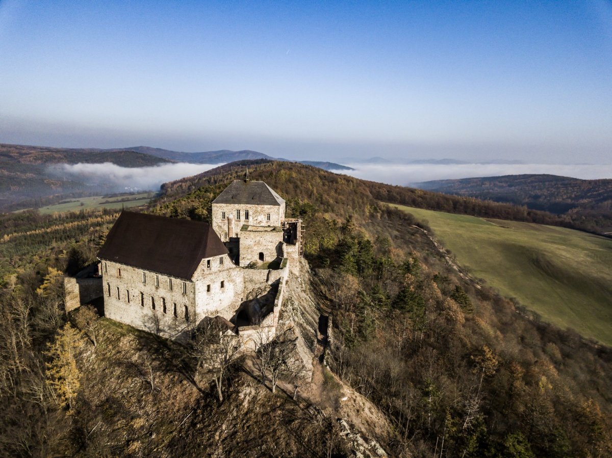 Český hrad, zdroj: DronPro